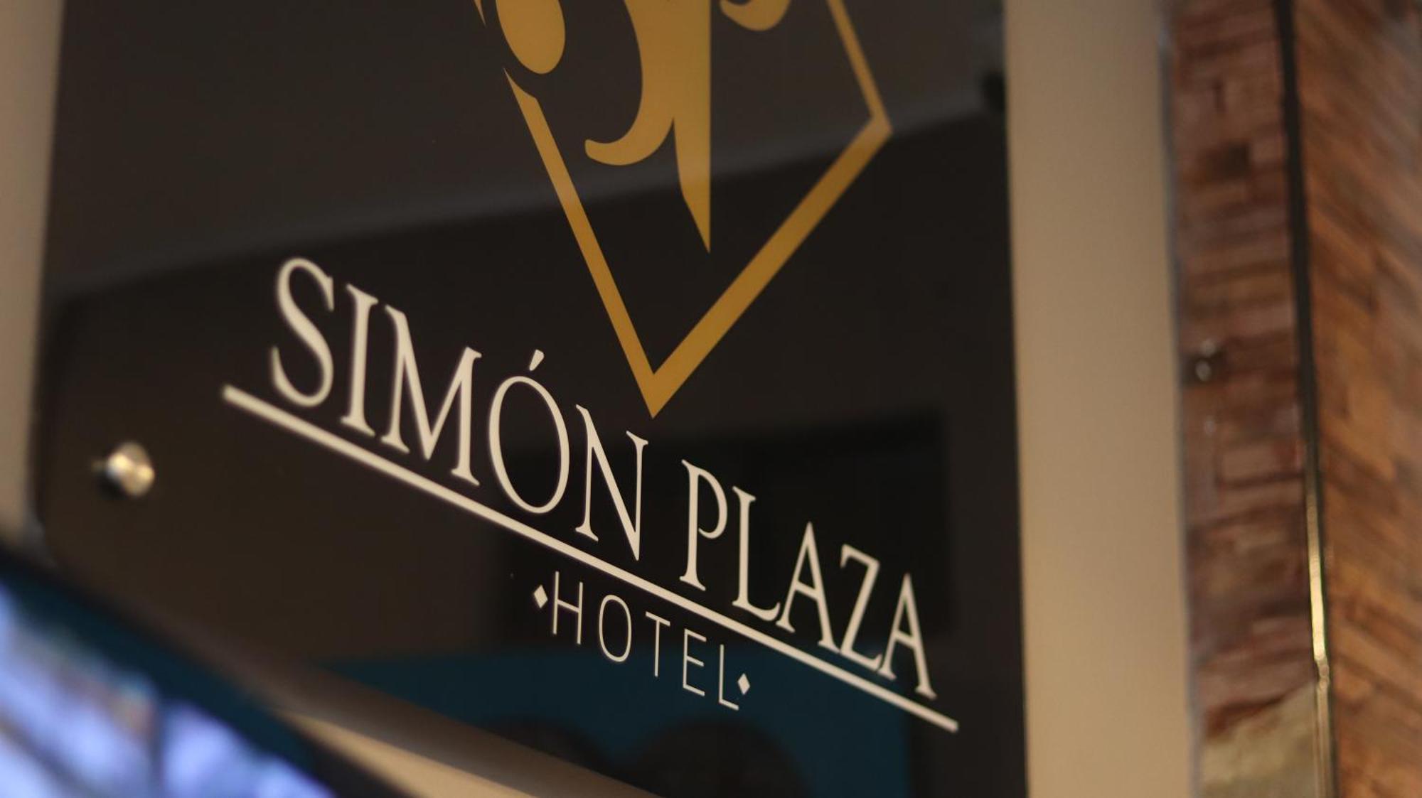 Hotel Simon Plaza Pereira Exteriér fotografie